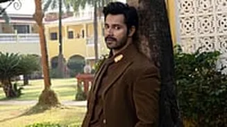 'Yeh Sab Cheeze Chalti Rehti Hai': Varun Dhawan FINALLY Breaks Silence On Border 2 Trolls - Watch Video