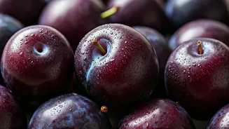 The Sweet Plum Trend Dominating Indian Beauty Feeds