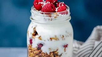 From Parfait to Savoury Bowl, Yoghurt Covers Five Breakfast Styles