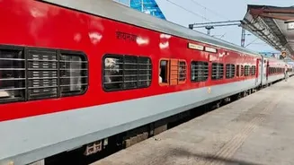 वंदे भारत, राजधानी यात्रियों के लिए अहम सूचना! 26 से 28 जुलाई तक न्यू जलपाईगुड़ी में बड़ा फेरबदल, यात्रा से पहले जानें अपनी ट्रेन का हाल।