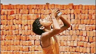 IMD issues yellow alert for heat waves in many states