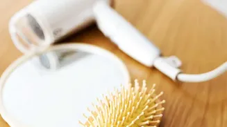 Common Monsoon Hair-Drying Habits That May Leave Hair More Fragile