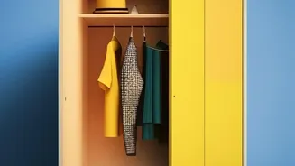 Pack Smarter For 5-Day Trips By Building A 10-Piece Multi-Purpose Wardrobe