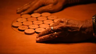 Carrom: The fun indoor game that keeps your mind sharp