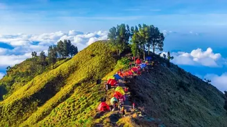 Exploring Bengaluru's best weekend trekking trails: Sunrise hikes up Skandagiri, Savandurga, and Nandi Hills