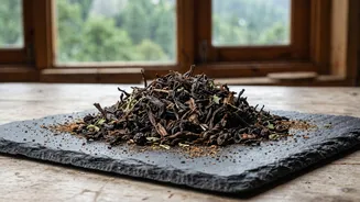 Himalayan artisans smoke tea for flavour