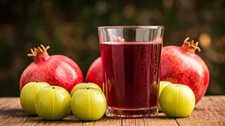 5 Ways Pomegranate Amla Juice Boosts Health This Season