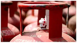 Commercial LPG Prices Hiked By ₹203 In Chennai, Traders Fear Rise In Food Costs