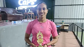 Nidhitra wins women's singles title