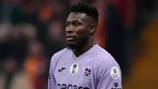 Man Utd Siap Buang Andre Onana! Kiper 'Raja Blunder' Dikabarkan Sedang Negosiasi Untuk Pulang Ke Klub Lamanya