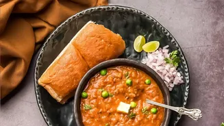 Monsoon Food Guide: Seven Indian Dishes To Try On A Rainy Weekend