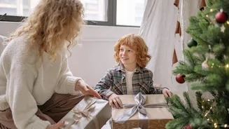 How to unwrap gifts graciously