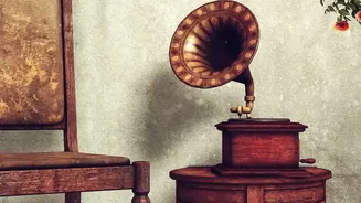 How To Add Vintage Colours To Elevate Current Home Decor