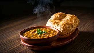 Delhi's Winter Delights: 10 Iconic Food Spots to Savor!