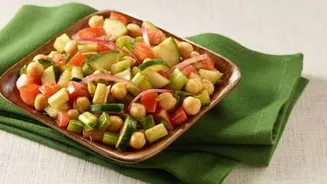 5-minute chana dal salad for busy mornings