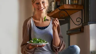 Moving Evening Meals Earlier Aligns Body Clocks For Better Fat Burning And Sleep