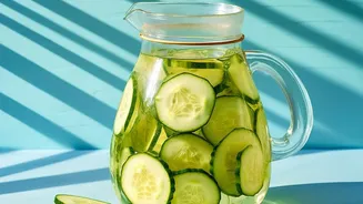 Natural Body Detox Hacks Infuse Water With Cucumber Mint Lemon For Daily Hydration