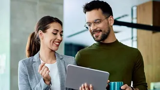 Professionals Are Combining AI With Human Decision Making