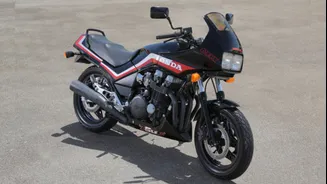 Carros clássicos viraram moda, mas e as motos antigas? Onde estão?