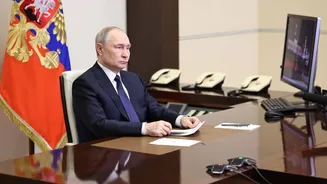 Ukraine war costs becoming unaffordable for Russia, officials warn Putin as deficit mounts