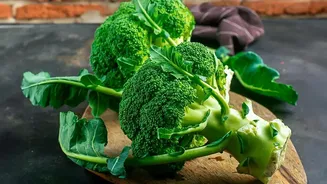 How Steaming Cruciferous Vegetables Protects Delicate Polyphenols From Thermal Breakdown