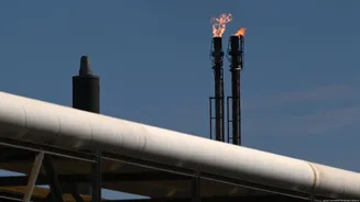 Por que é tão difícil trocar o petróleo por energia limpa