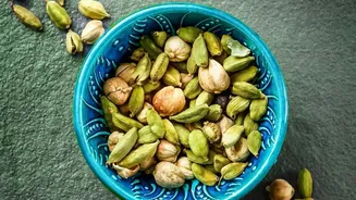 Five Simple Dishes Using Cardamom Is One Way To Enjoy Cardamom