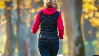 How Quick Post-Meal Walks Lower Blood Sugar Levels And Ease Daily Muscle Stiffness