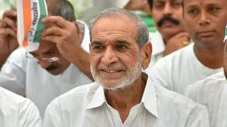 BJP slams Congress for tributes to Sajjan Kumar