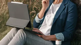 Establishing Core Overlap Time Protects Remote Employees From After Hours Communication Stress