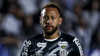 Neymar nega atrito com jovens do Santos: “Mentira”