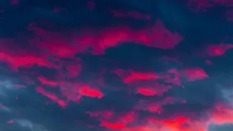 Venus's 15 August Evening Elongation Gives Centre Stage To Venus Low In The Western Evening Sky