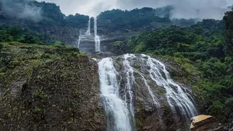 Planning Western Ghats Monsoon Road Trips: Top Routes Near Satara And Mahabaleshwar