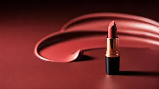 Sharp Lip Liners Are Officially Out Of Fashion