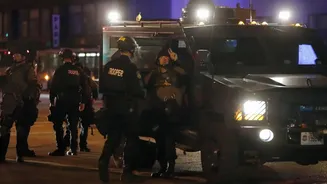 Lloyd Center Shooting: Heavy Police Presence In NE Portland After Reports Of Gunfire; Two Officers Taken To Hospital