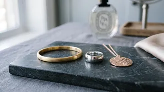 How to mix gold and silver jewellery