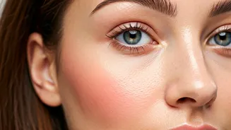 The Barely-There Makeup Look Is Back Again