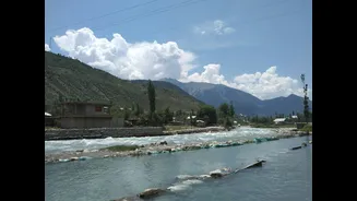 Flash floods disrupt operations at Kwar Hydroelectric Project in Jammu & Kashmir