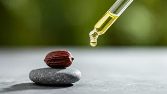 The Scalp-Friendly Oil Everyone Should Know