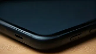 Combat Screen-Time Acne: 7 Expert Tips for Clearer Skin