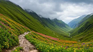 Nature's Best Monsoon Show Starts On These Treks