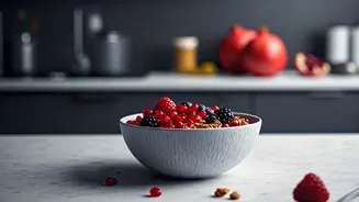 Why Delhi Vloggers Create Pomegranate Breakfast Bowls Today