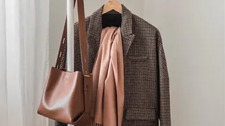 Capsule Wardrobe Packing Secrets: Fit 4 Days Of Rainy Outfit In Carry-On