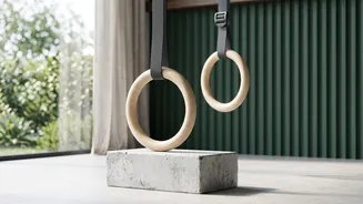 Ring Dips Are A Challenging Option For Experienced Strength Trainees