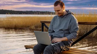 How Localised AI Browser Extensions Protect Remote Workers From Data Scraping On Public Wi-Fi