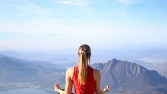 Looking For Mental Clarity: Why Yoga Restores Focus While Outdoor Hiking Elevates Endorphins