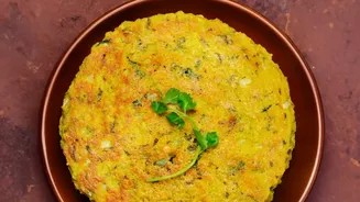 Simple Fast Veg Breakfasts Quick 10-Minute Paneer Bhurji Oats Chilla And Poha