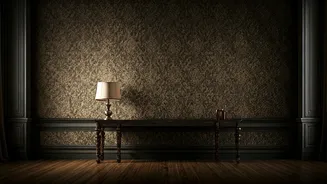 Damask Adds Drama Without Random Clutter