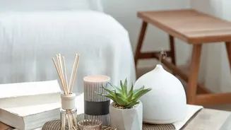 Small-Space Décor Trends Highlight Simplicity And Warmth