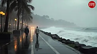 Mumbai Weather Update: City And Neighbouring Districts Lash With Unseasonal Rainfall; IMD Issues Yellow Alert Until October 26 | VIDEO